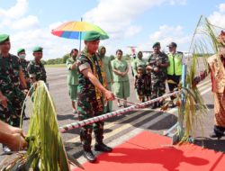 Forkopimda Kabupaten Ketapang Sambut Kedatangan Danrem 121/Abw Dan Ketua Persit KCK Koorcab Rem 121 PD XII/Tanjungpura