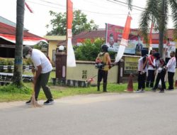 Sekretaris DPRD, Kepala OPD Ketapang Bersama Ratusan ASN Bersih-bersih Bahu Jalan Protokol Kota Ketapang