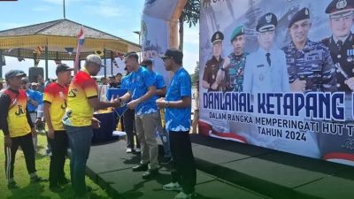 Hadiri Penutupan Danlanal Ketapang Cup II, Dandim Ketapang Sampaikan Ucapkan Selamat Kepada Para Juara Lomba Dayung Dragon Boat.