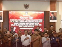 Bernad Dermawan Sutrisno melakukan kunjungan kerja ke KPU Kabupaten Nganjuk.